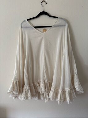 Free People Women’s Cream Wide Sleeve Top